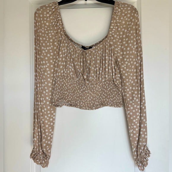 Forever 21 Tops - NWT Forever 21 Floral Long Sleeve Smocked Blouse